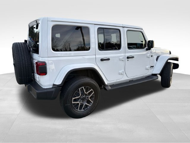 New 2026 Bright White Clear-Coat Exterior Paint Jeep Sahara image 7