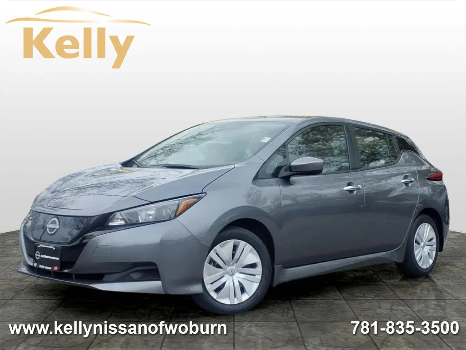 2023 Nissan Leaf S's photo