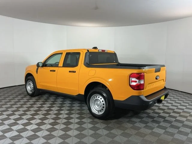 Used 2026 Orange Ford XL image 7