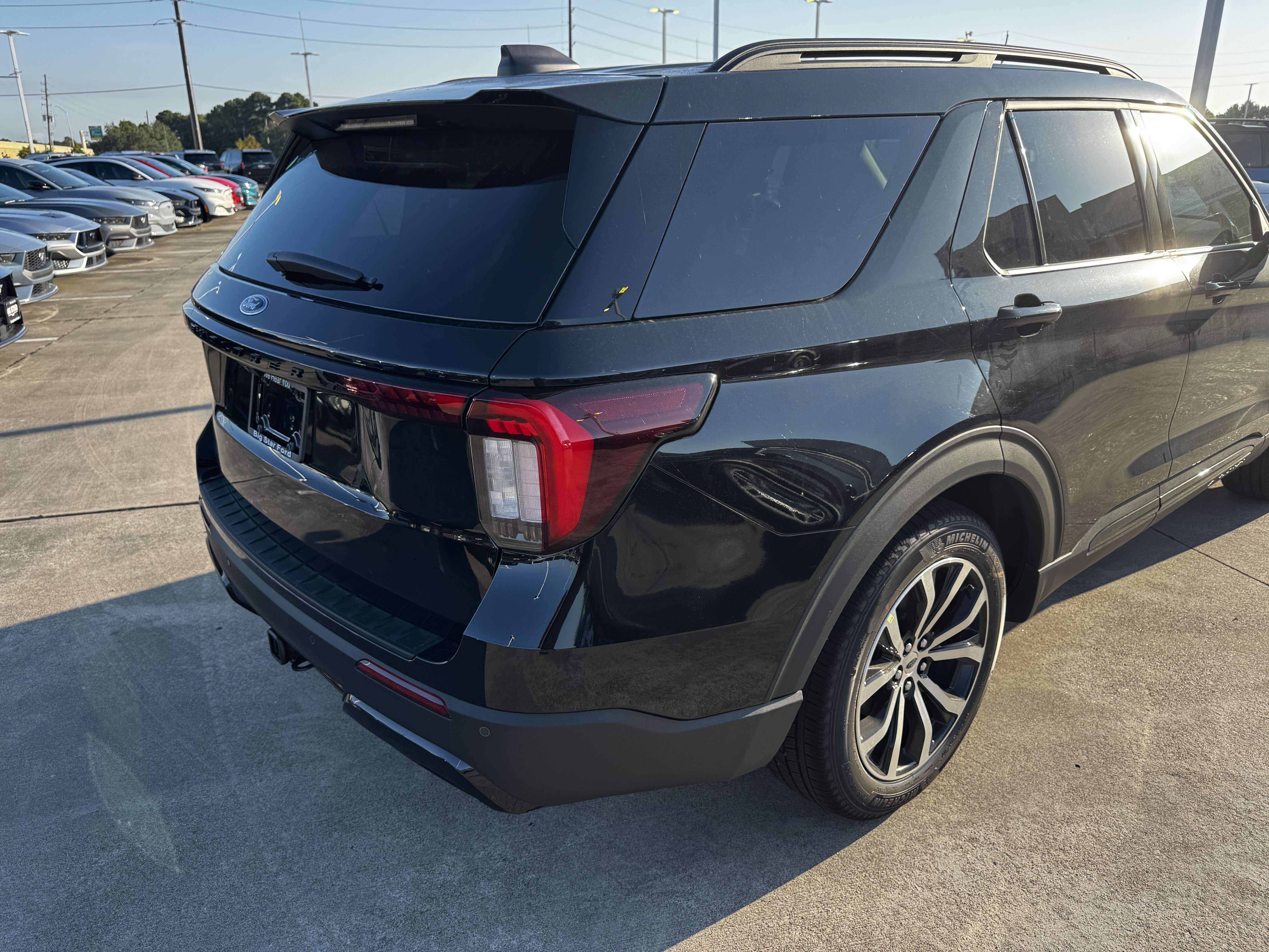 New 2026 Agate Black Metallic Ford ST-Line image 7