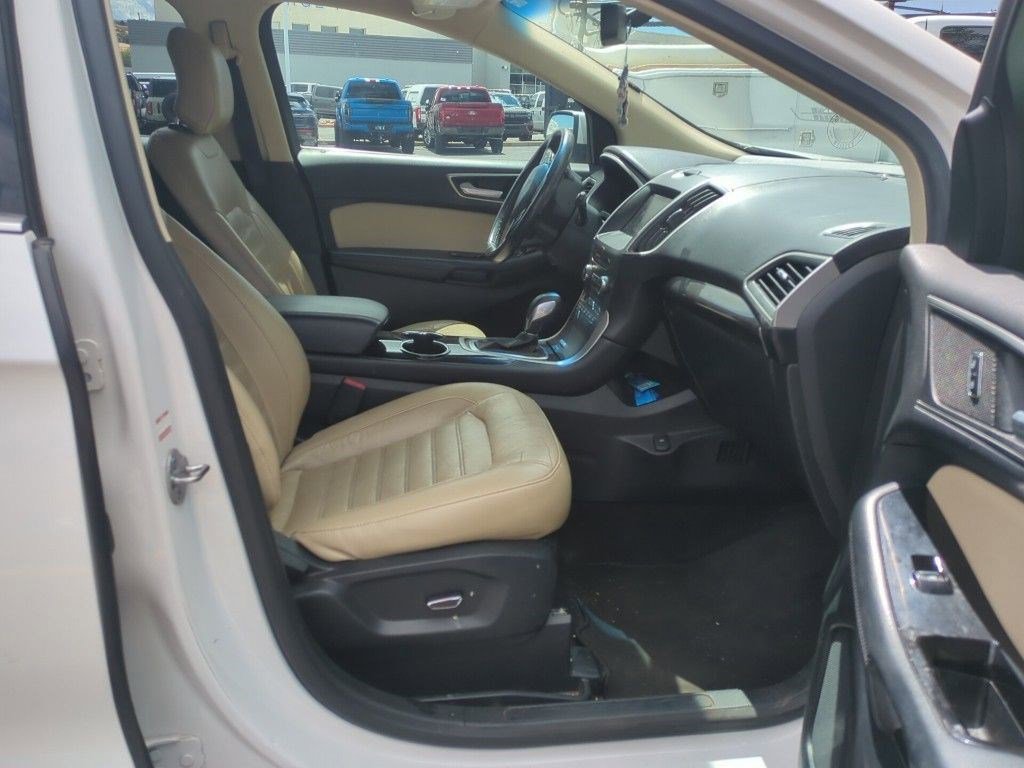 Used 2015 White Platinum Clearcoat Metallic Ford SEL image 4