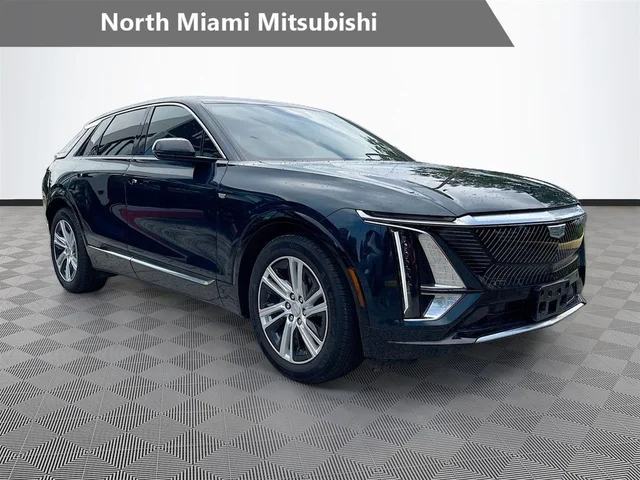 2024 Cadillac LYRIQ Tech