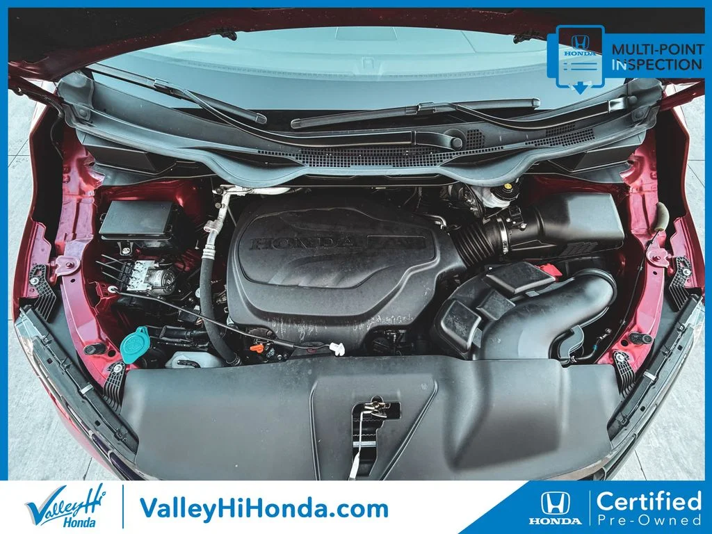 Certified Used 2025 Radiant Red Metallic II Honda SPORT-L image 40