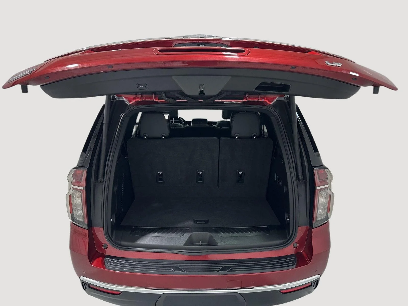 Used 2023 Radiant Red Tintcoat Chevrolet LT image 26