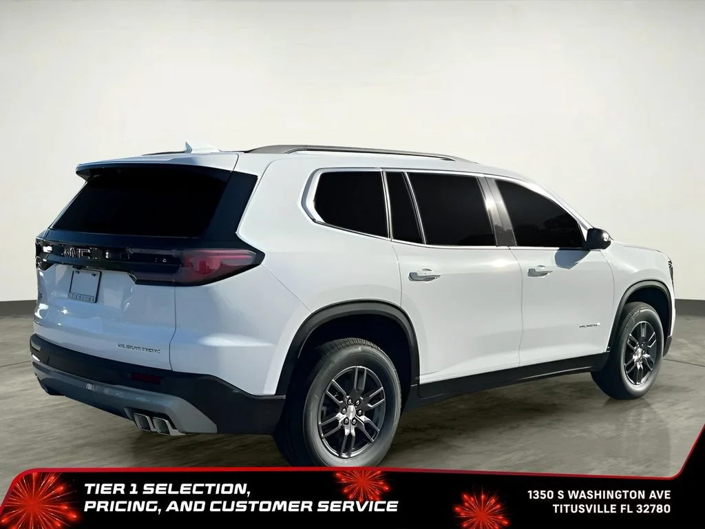 New 2026 Summit White GMC Elevation image 9