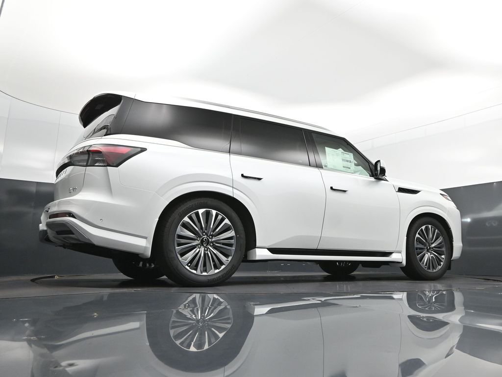 New 2026 RADIANT WHITE INFINITI Luxe 2WD image 38
