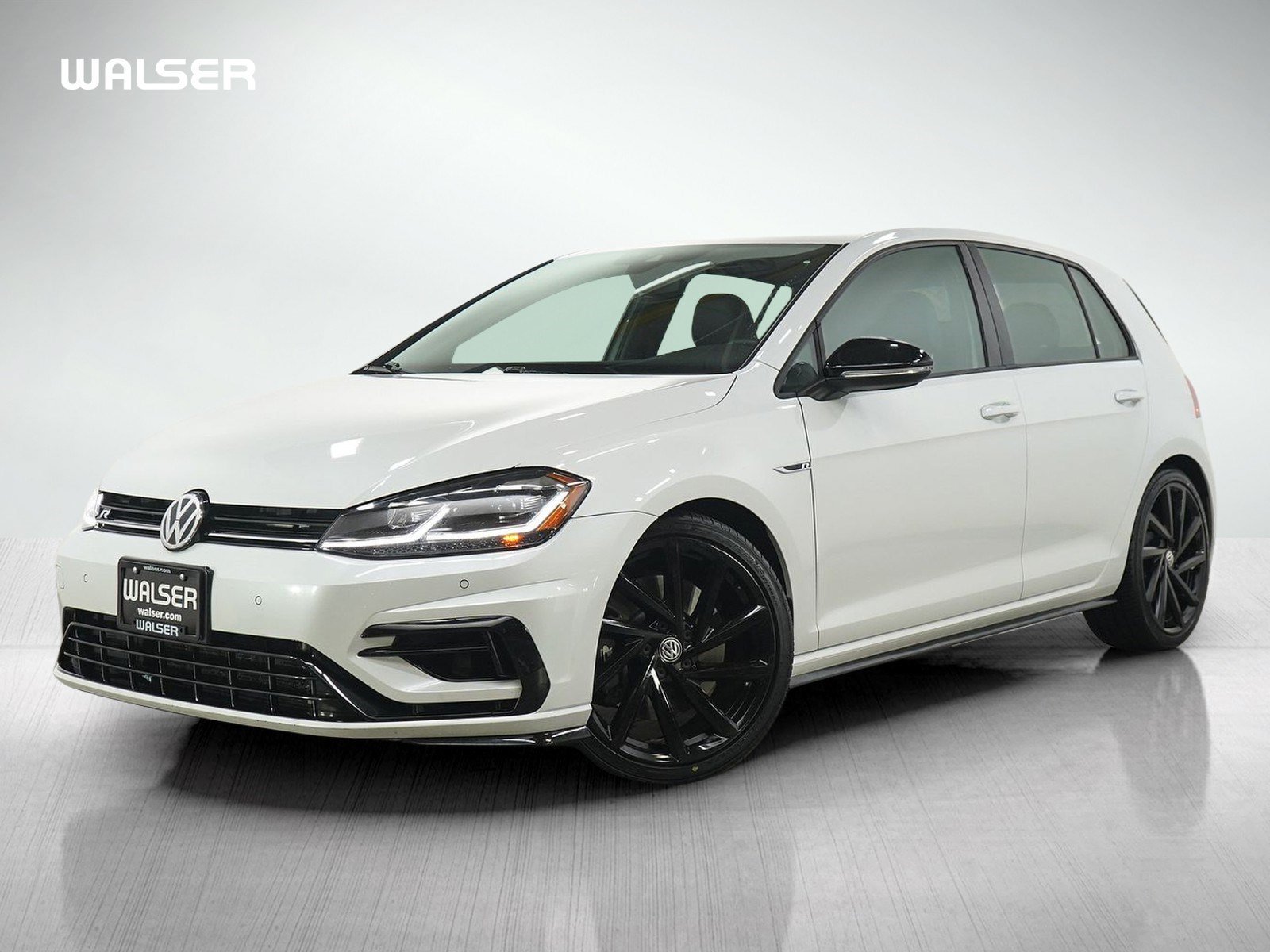 2018 Volkswagen Golf R w/DCC & Navigation 4-door's photo