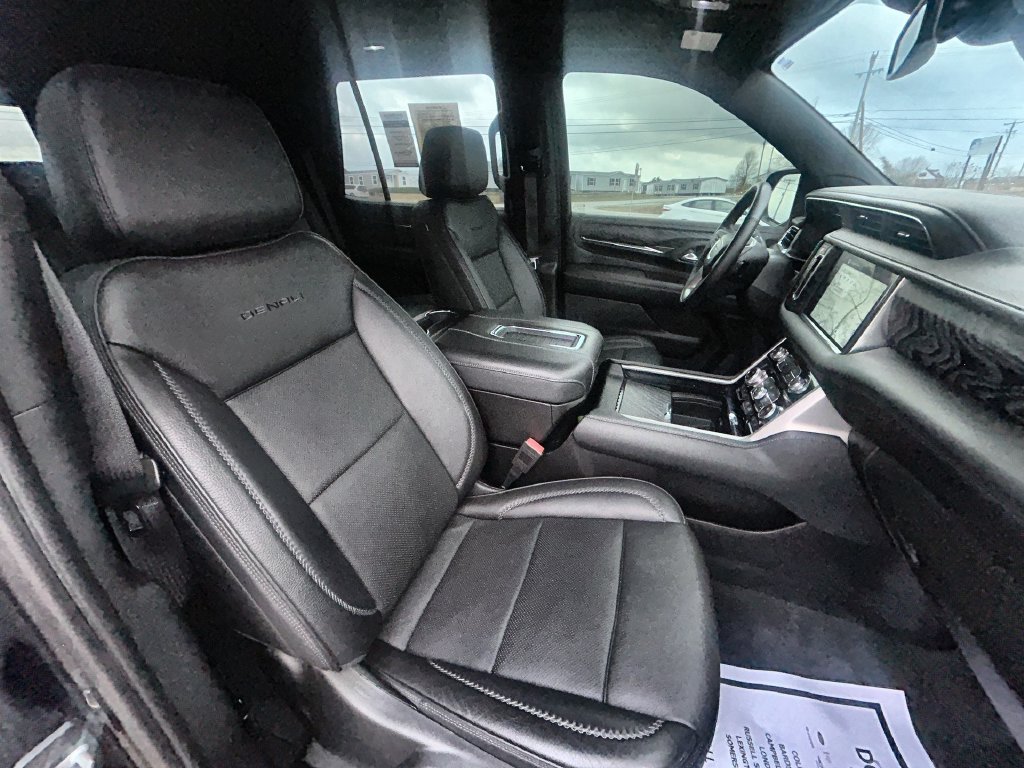 Used 2023 Gray GMC Denali image 32