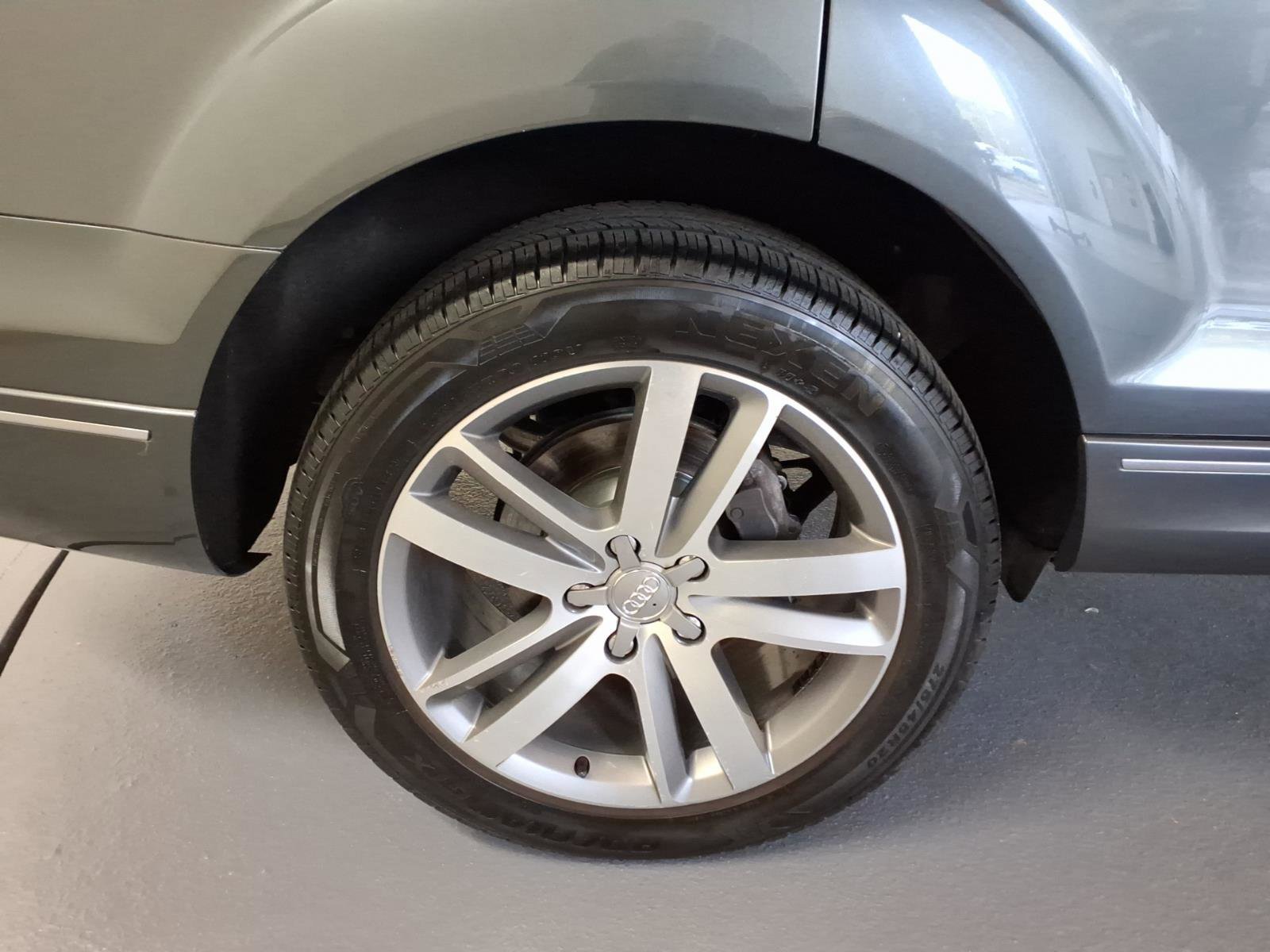 Used 2013 Gray Audi 3.0L TDI Prestige image 6