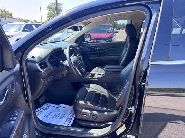 Used 2023 Black GMC Denali image 16