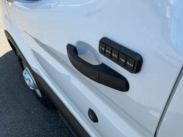 New 2026 Oxford White Ford Base image 13