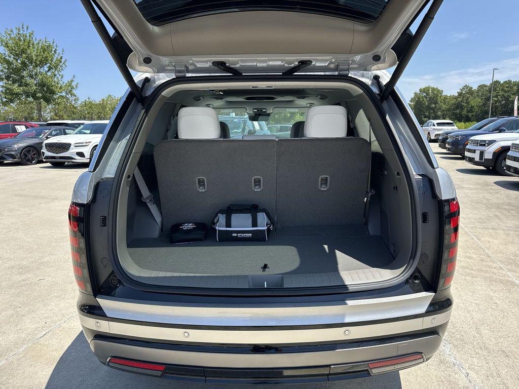 New 2026 Silver Metallic Hyundai Limited AWD image 22