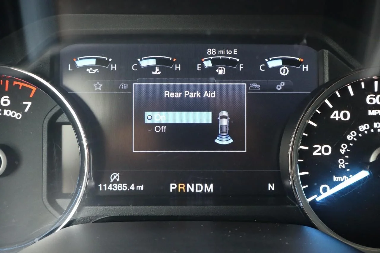 Used 2018 White Platinum Metallic Tri-Coat Ford King Ranch image 28