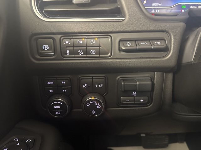 Used 2023 Black Chevrolet High Country image 20