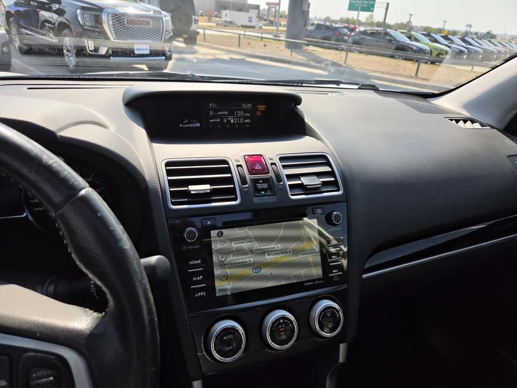 Used 2017 Silver Subaru 2.5i Limited image 24