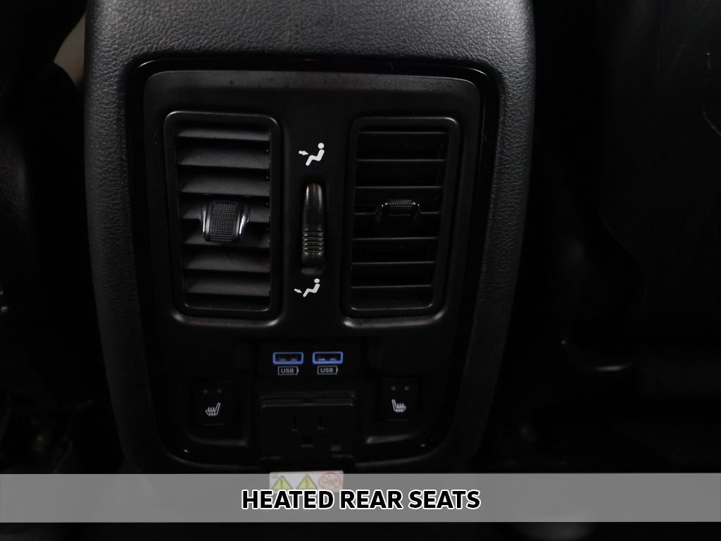 Used 2024 White/off-white Dodge R/T Plus image 10