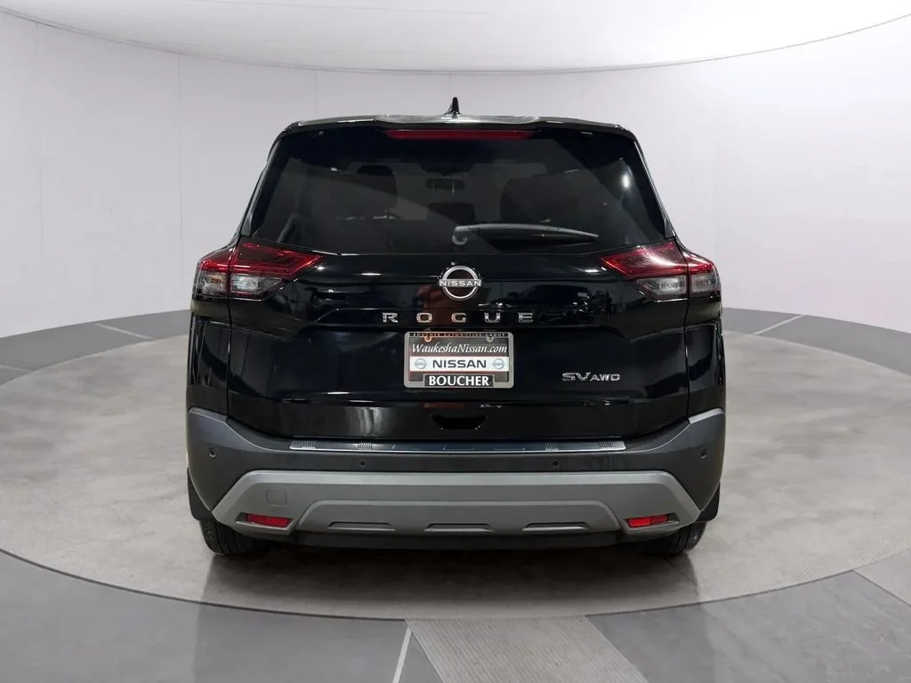 Certified Used 2023 Super Black Nissan SV image 4