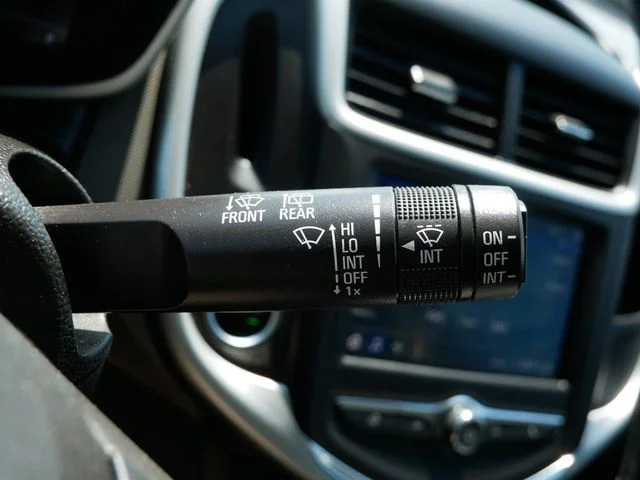 Used 2020 White Chevrolet LT image 21