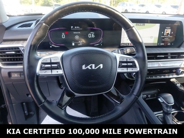 Used 2023 Black Kia EX image 11