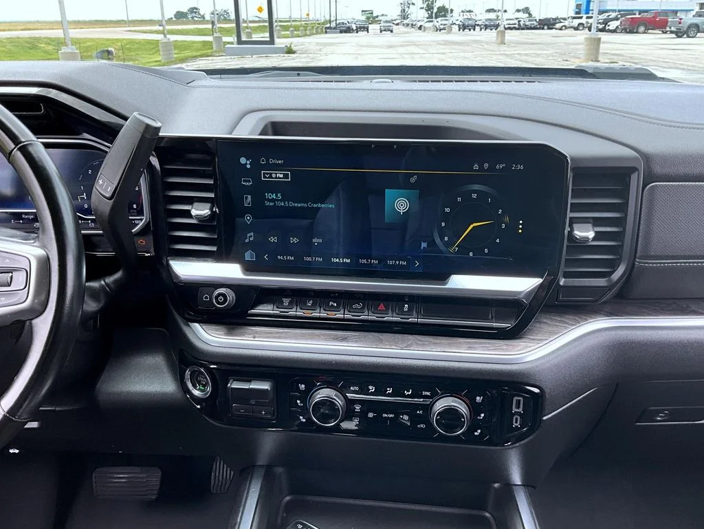 2024 Chevrolet Silverado 3500HD LTZ - Photo 12