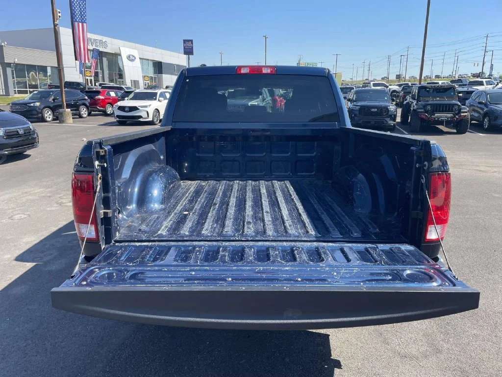 Used 2021 Blue Ram SLT image 10