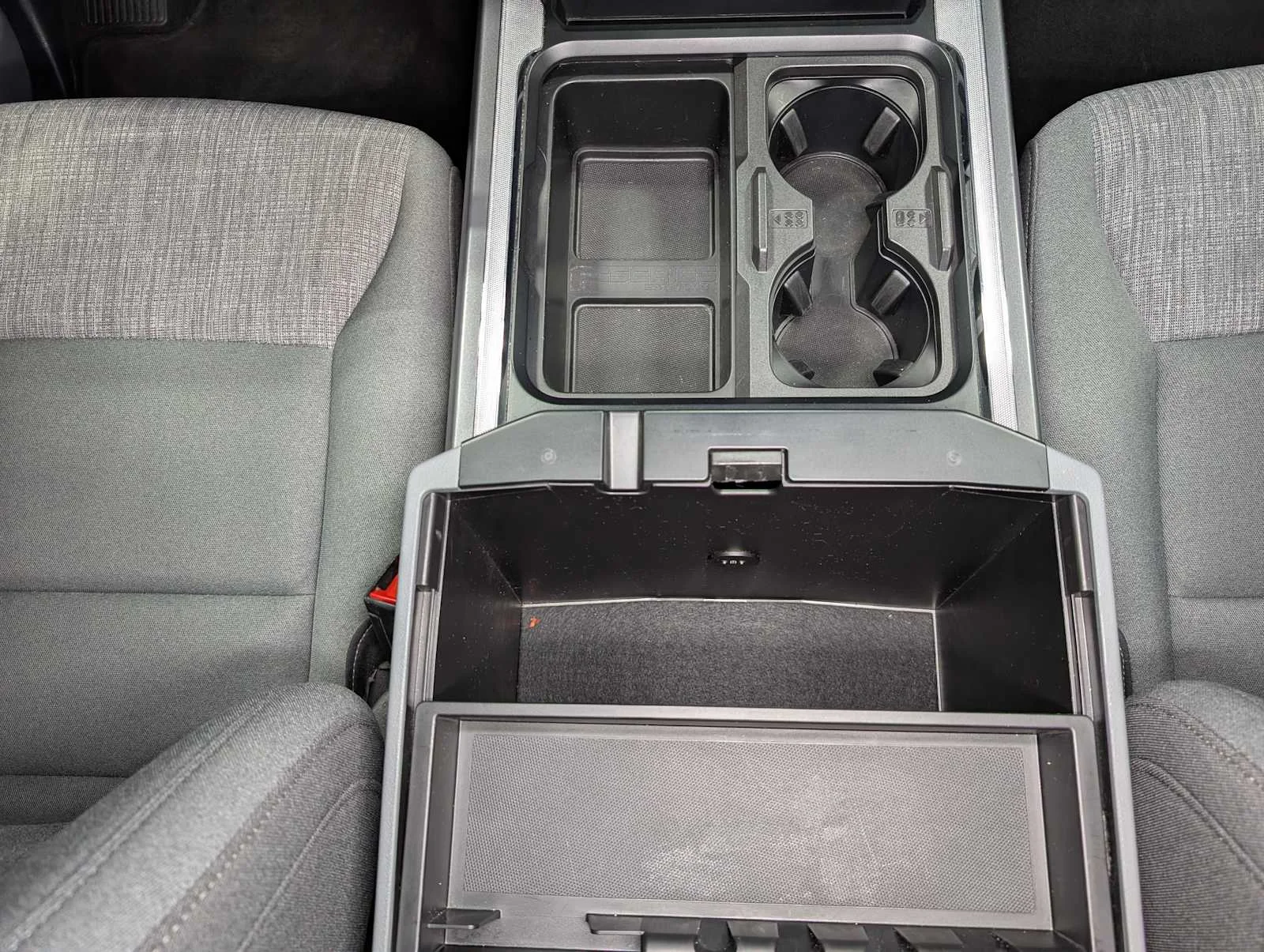 Used 2024 Darkened Bronze Ford XLT image 21