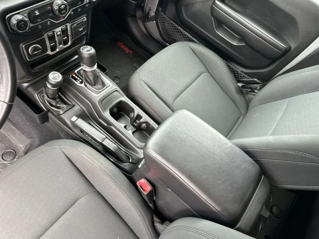 Used 2020 Silver Jeep Unlimited Sport S image 20