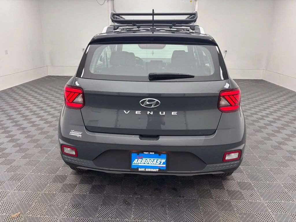 Used 2024 Gray Hyundai Limited image 9