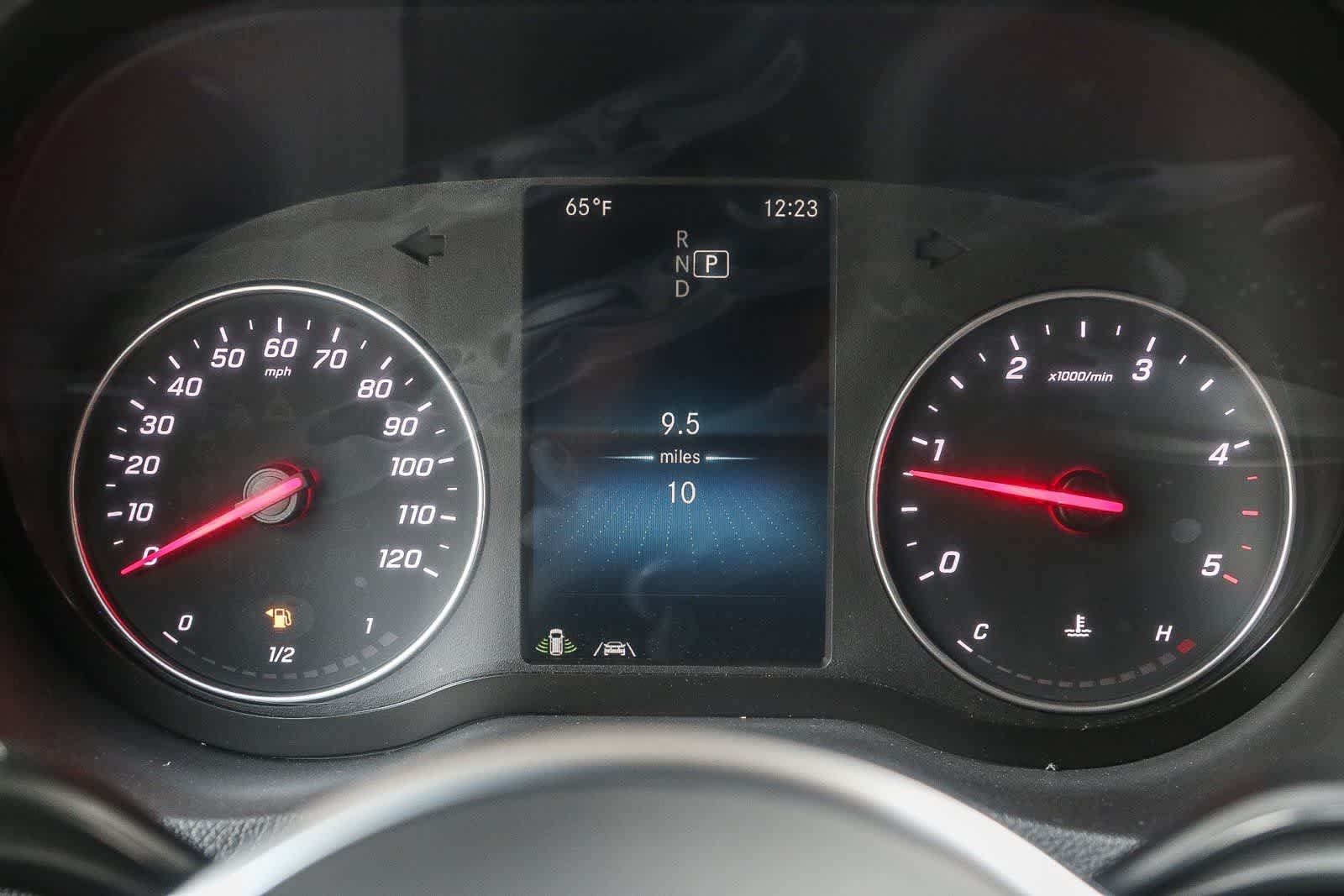 Used 2024 Stone Gray Mercedes-Benz Cargo 144WB image 21