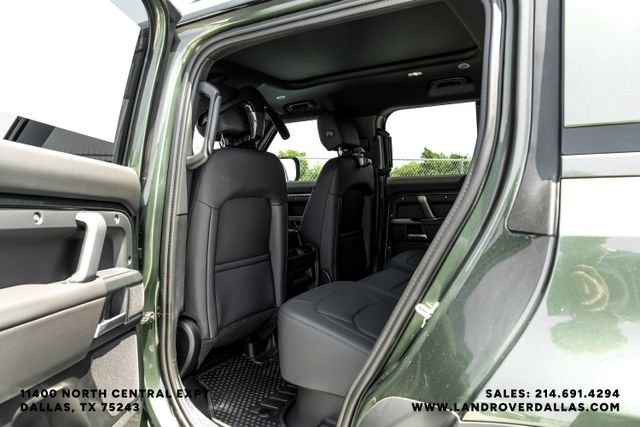 New 2026 Woolstone Green Metallic Land Rover S image 40