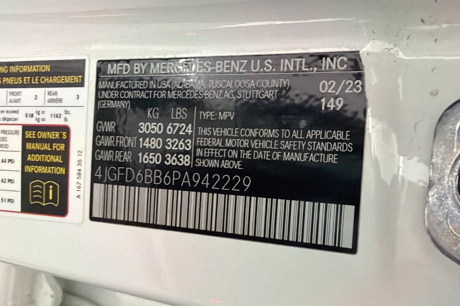 Used 2023 Polar White Mercedes-Benz AMG® GLE 53 image 24