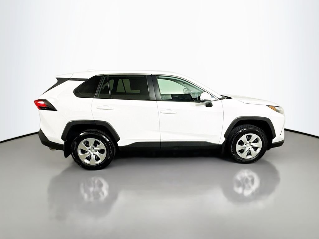 Used 2024 Ice Cap Toyota LE image 8