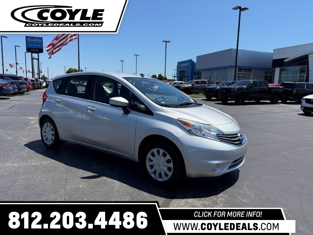 Used 2015 Silver Nissan SV image 1