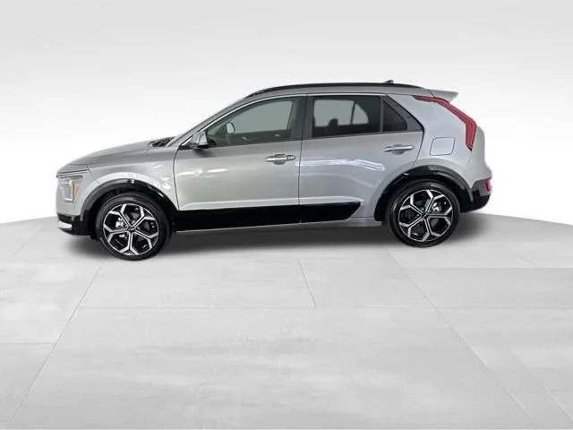 Used 2025 Gray Kia EX Touring image 10