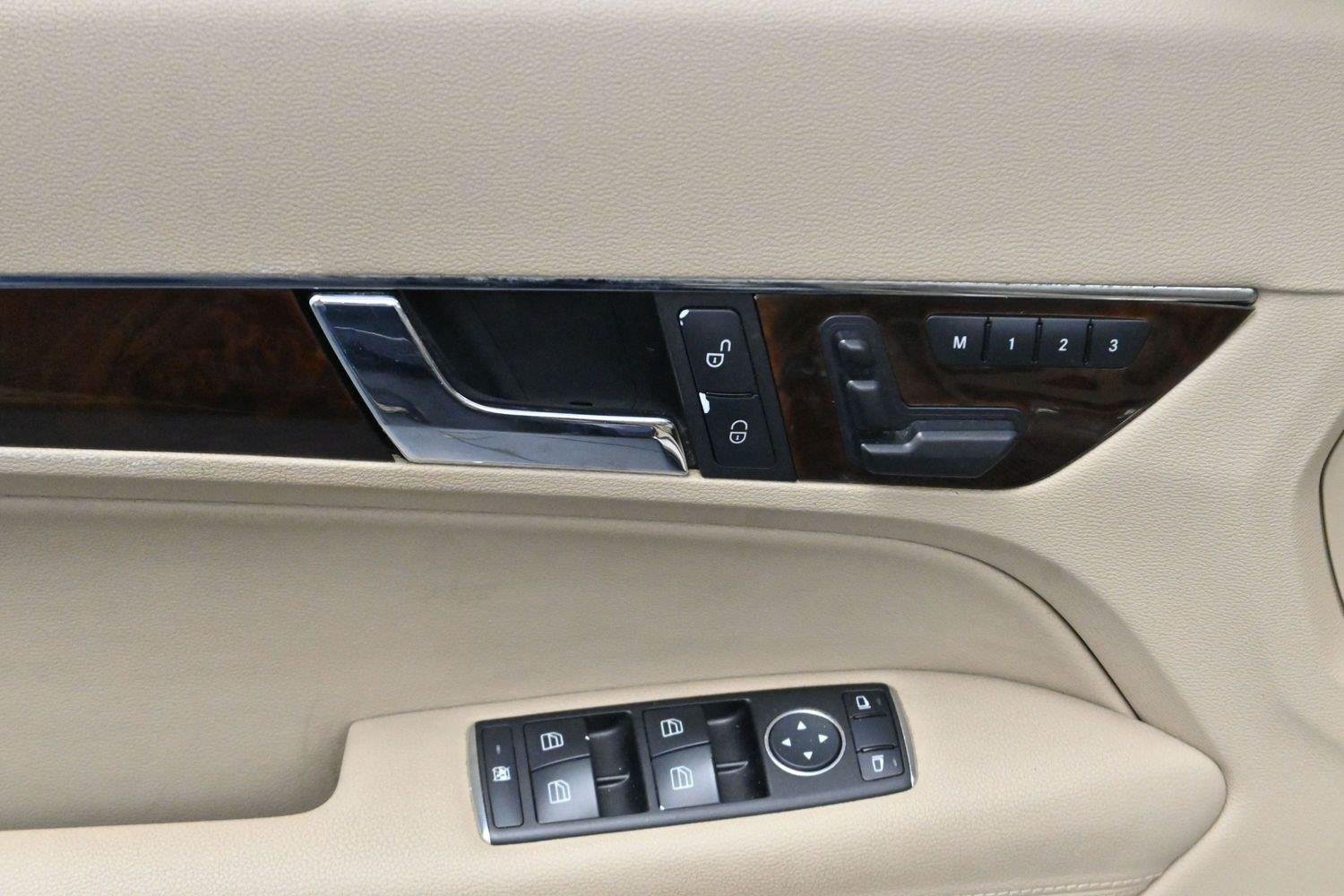 Used 2011 Capri Blue Metallic Mercedes-Benz E 350 image 11