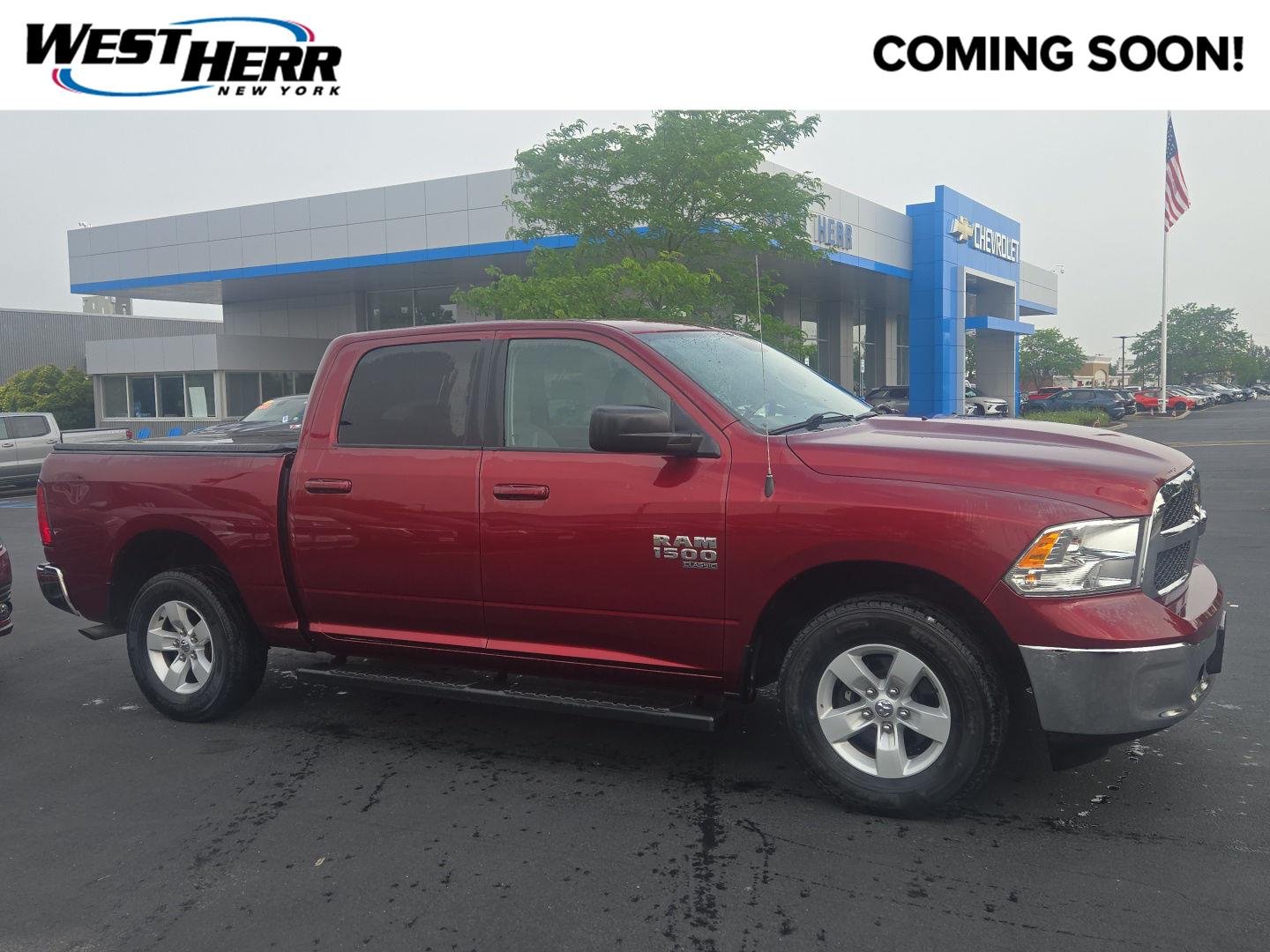 Used 2021 Delmonico Red Pearlcoat Ram SLT image 1