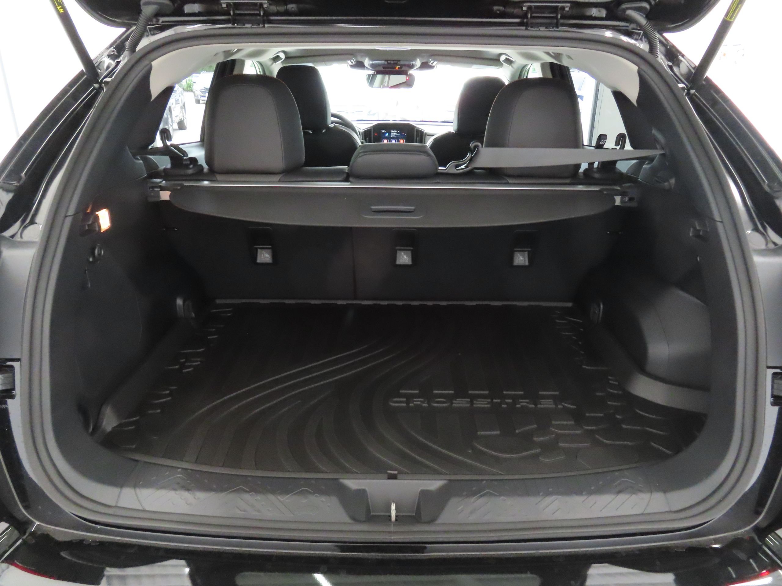 New 2026 CRYSTAL BLACK SILICA Subaru Limited Hybrid image 23