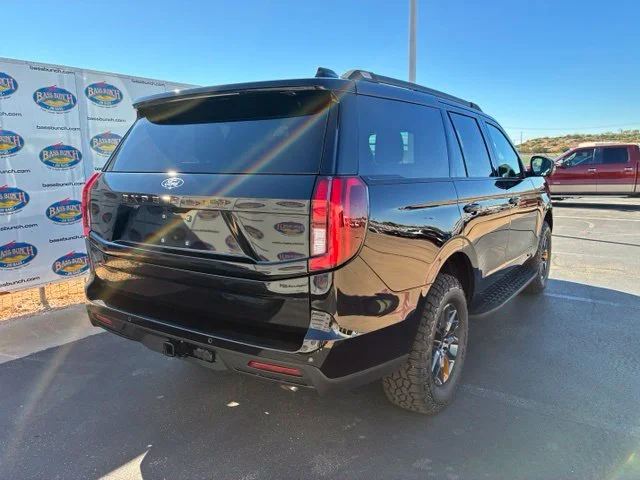 New 2027 Agate Black Metallic Ford Tremor image 4