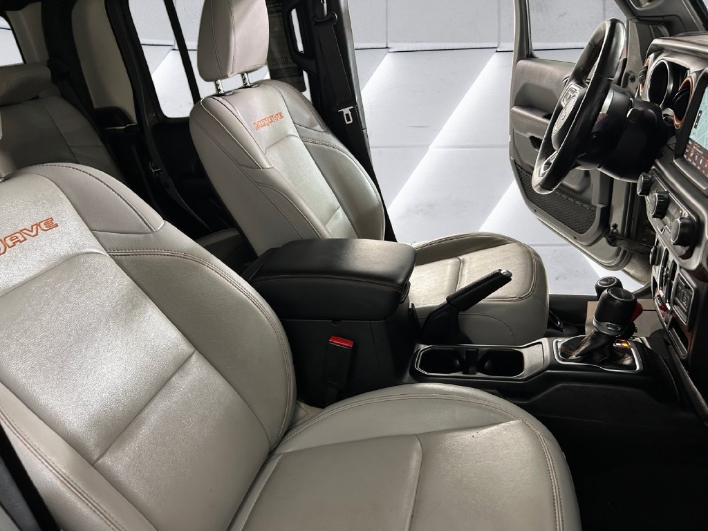 Used 2023 Gray Jeep Mojave image 14