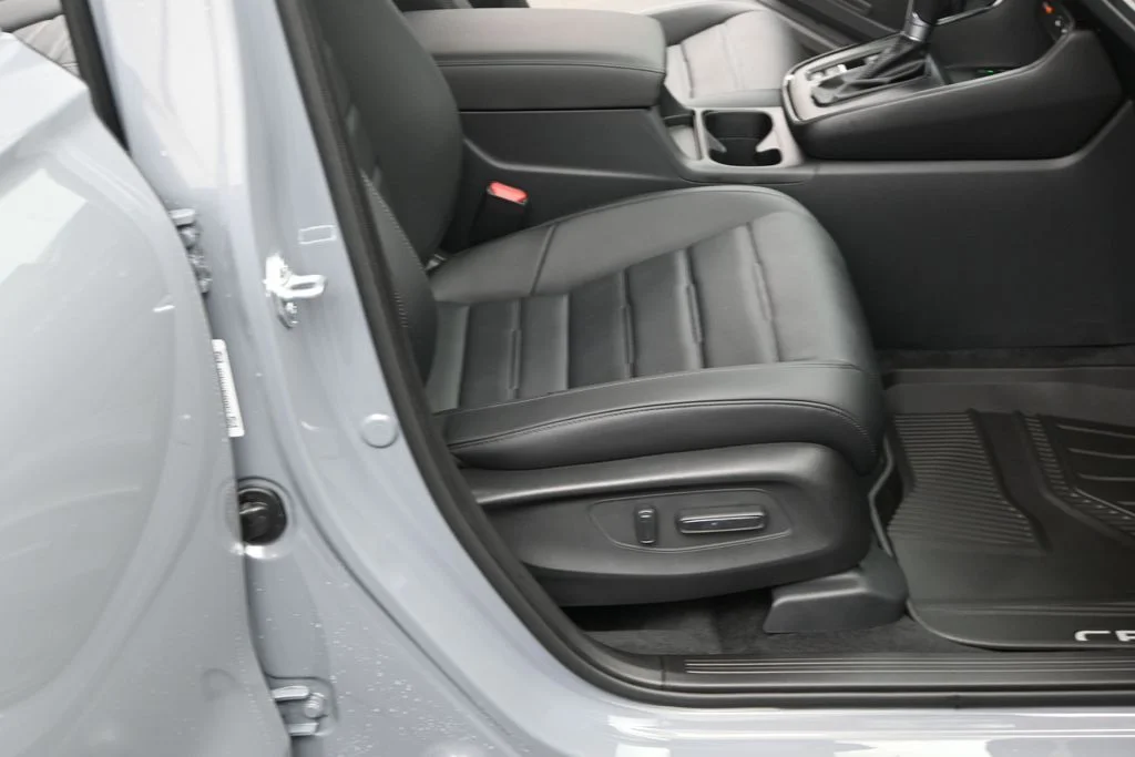 New 2026 Urban Gray Pearl Honda EX-L image 10