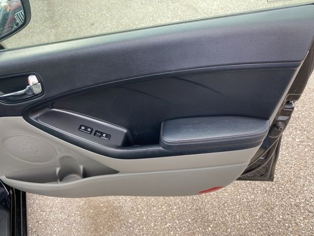 2015 Kia Forte EX - Photo 26