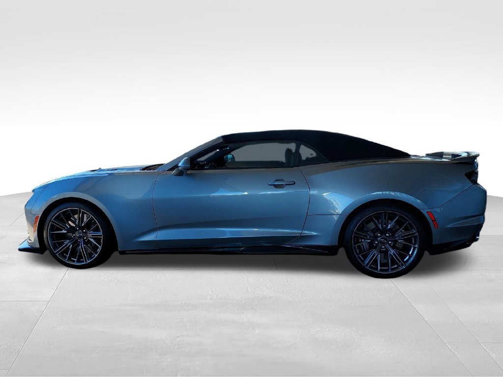 Used 2023 Gray Chevrolet ZL1 image 2