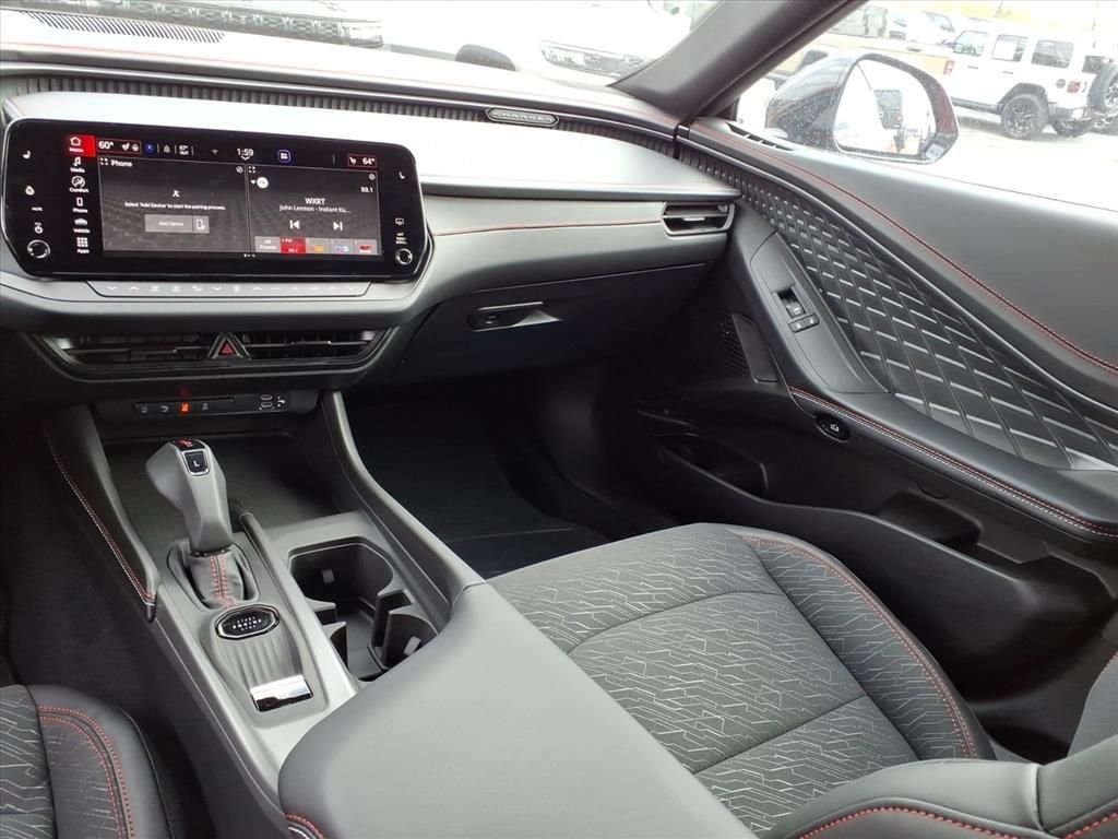 New 2026 Diamond Black Crystal Pearlcoat Dodge R/T image 15