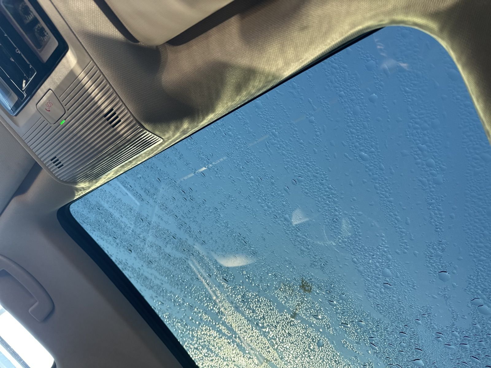 2026 Volkswagen Atlas SE w/Tech - Photo 28