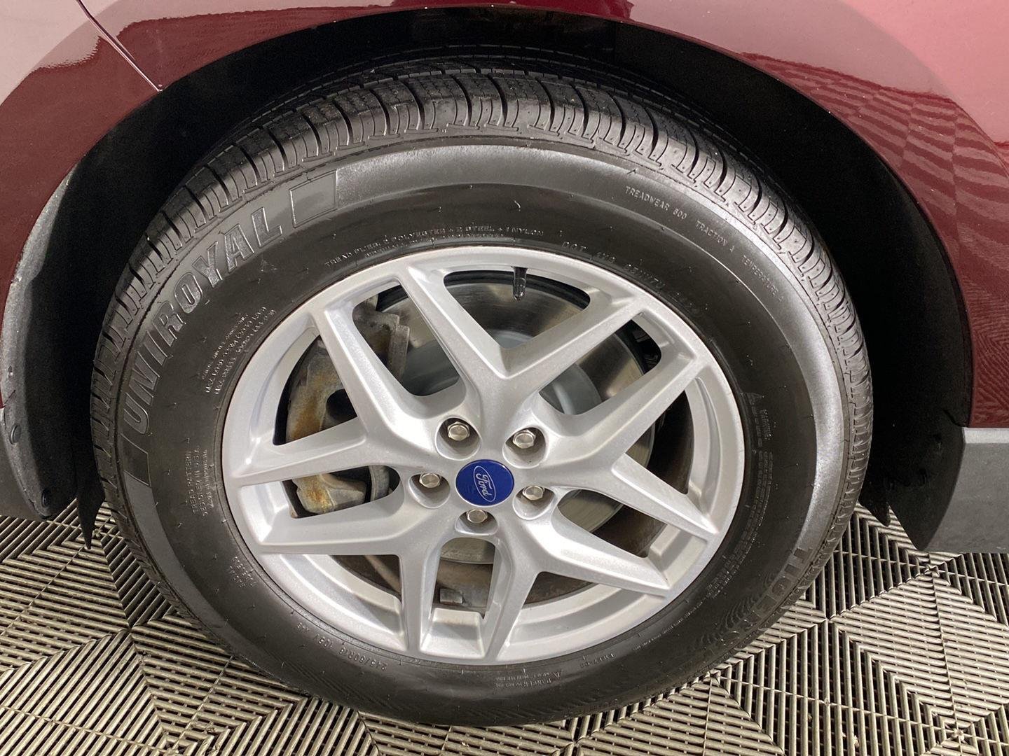 Used 2022 Burgundy Velvet Metallic Tinted Clearcoat Ford SEL image 18