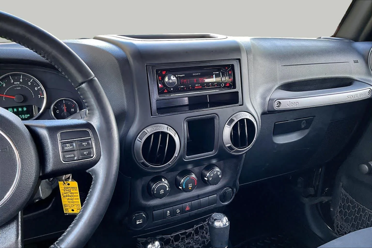 Used 2016 Black Clearcoat Jeep Sport image 7