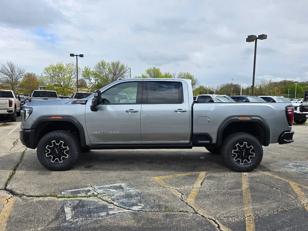 2026 GMC Sierra 2500HD AT4X - Photo 6