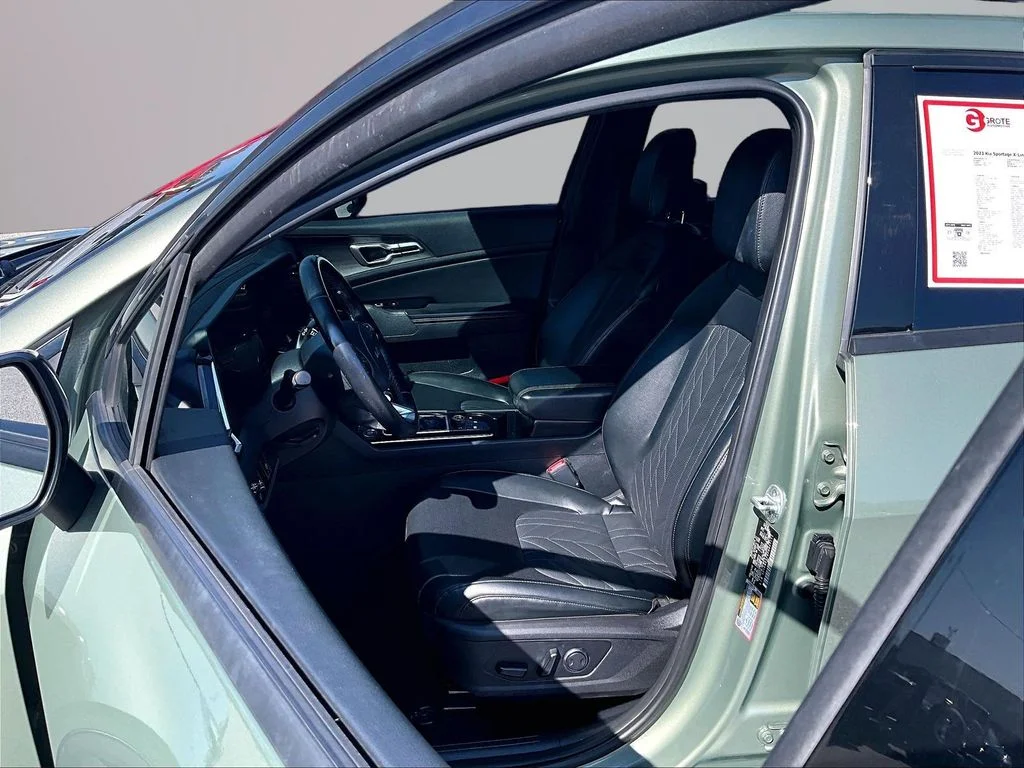 Used 2023 Green Kia X-Line image 26