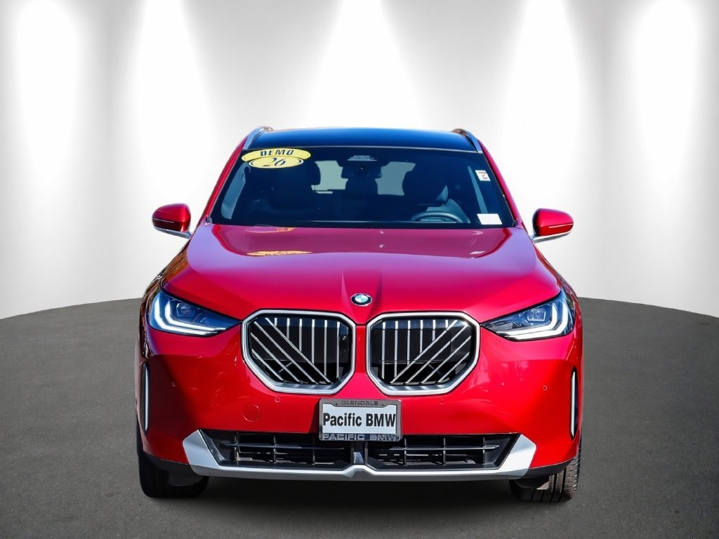2026 BMW X3 photo 2