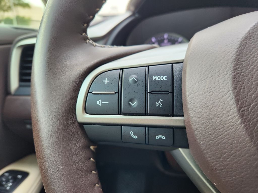 Certified Used 2020 White Pearl Lexus 350 LUXURY image 28